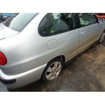 seat cordoba berlina (6k2) del año 2001