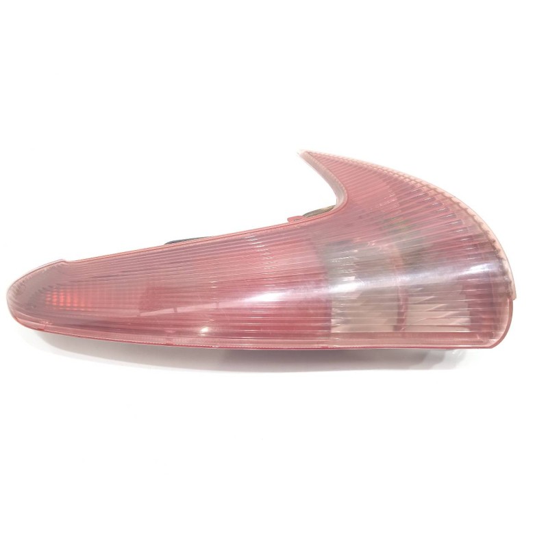 Recambio de piloto trasero derecho para peugeot 206 sw x-line referencia OEM IAM   