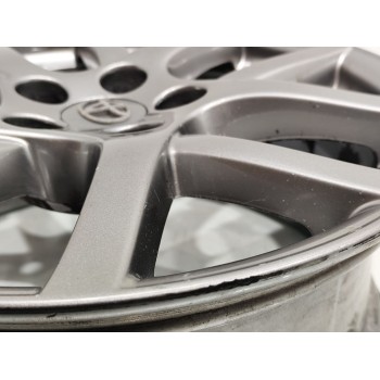 Recambio de llanta para toyota verso life referencia OEM IAM HL44471  