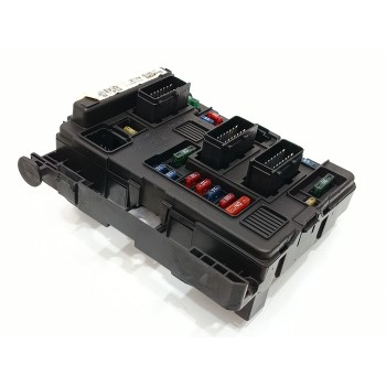 Recambio de caja reles / fusibles para citroën c5 berlina 2.2 hdi exclusive automático referencia OEM IAM 9643498680  