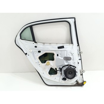 Recambio de puerta trasera izquierda para renault megane iv berlina 5p business referencia OEM IAM   