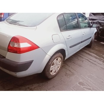 renault megane ii classic berlina del año 2003