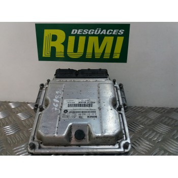 Recambio de centralita motor uce para chrysler voyager (rg) 2.5 crd lx referencia OEM IAM 0281011063 P04727665AB 