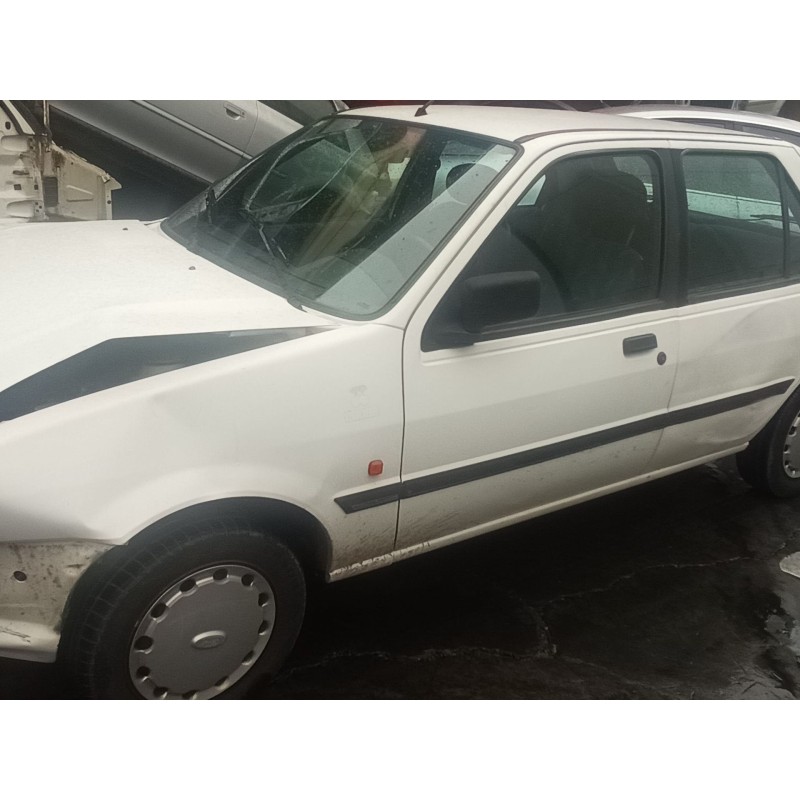 ford fiesta berl./courier del año 1992