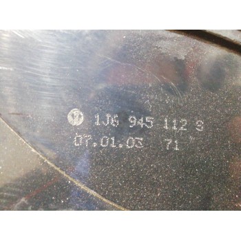 Recambio de piloto trasero derecho para volkswagen golf iv berlina (1j1) básico referencia OEM IAM 1J6945257 148202 1J6945112S 1