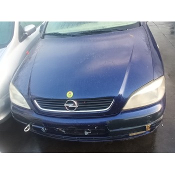 opel astra g berlina del año 2000