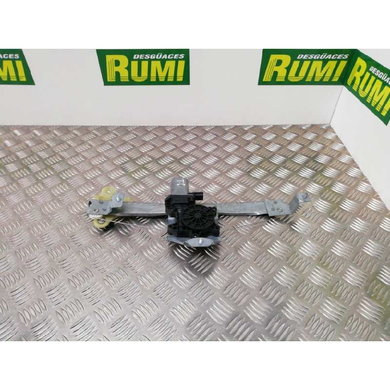 Recambio de elevalunas trasero derecho para renault captur dynamique referencia OEM IAM 128001471B 827009380R 827009380R 