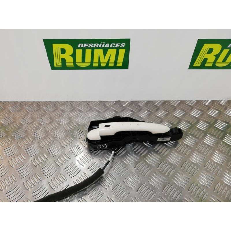 Recambio de maneta exterior delantera derecha para renault captur dynamique referencia OEM IAM   