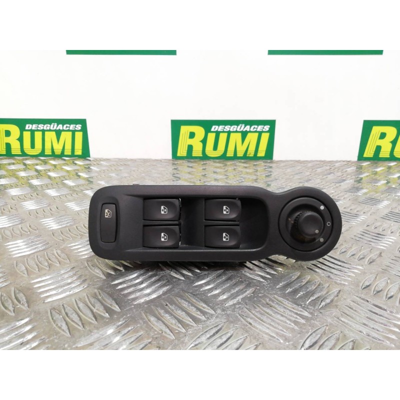 Recambio de mando elevalunas delantero izquierdo para renault grand modus authentique referencia OEM IAM   