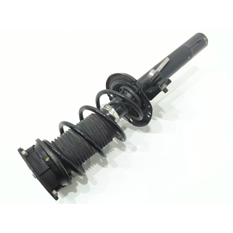 Recambio de amortiguador delantero derecho para seat leon sportstourer (kl8) style referencia OEM IAM 5WA413023F  