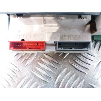 Recambio de pantalla multifuncion para renault laguna ii (bg0) confort expression referencia OEM IAM 8200002604  