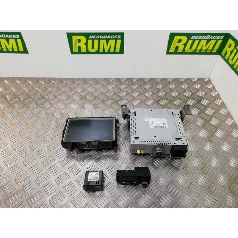 Recambio de sistema navegacion gps para renault captur dynamique referencia OEM IAM 281153870R A2C85678506 259156761R A2C8567850
