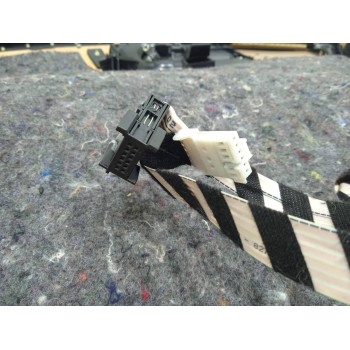 Recambio de guarnecido puerta trasera derecha para mercedes-benz clase s (w221) berlina 500 (221.071) referencia OEM IAM A221730