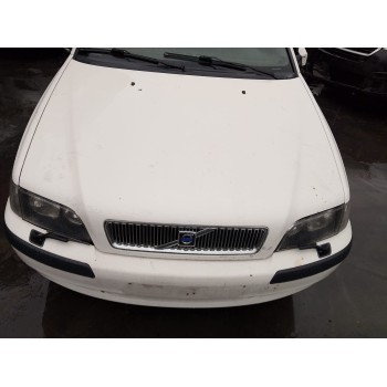 volvo s40 berlina del año 2002