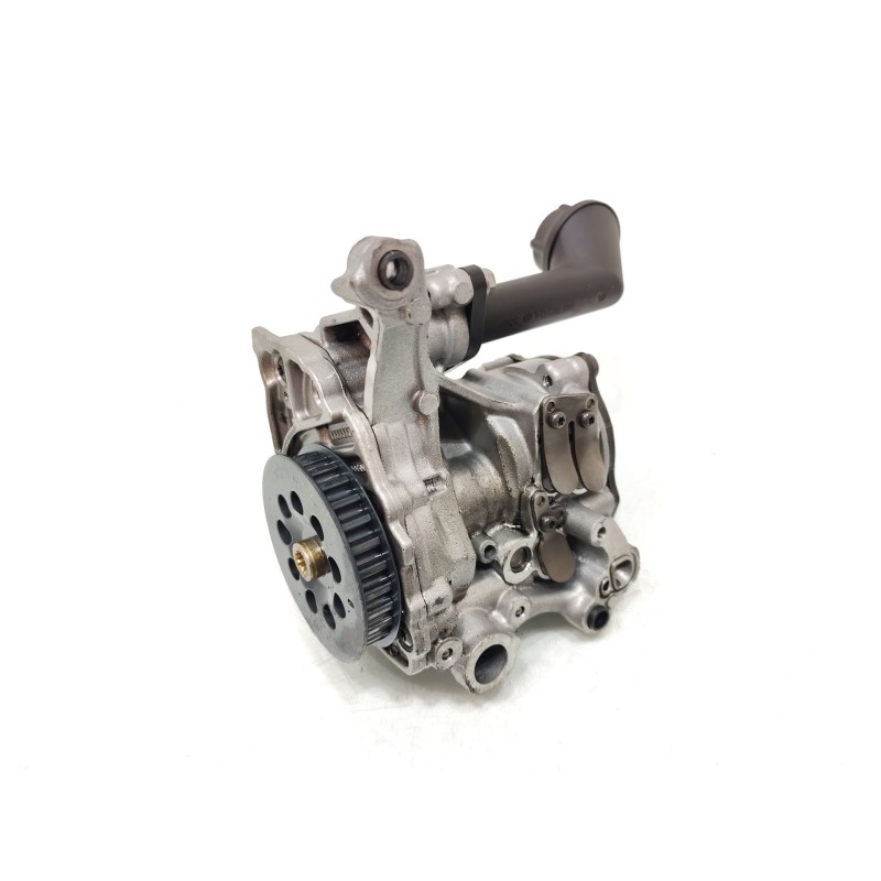 Recambio de bomba aceite para seat leon (5f1) reference plus referencia OEM IAM 04L145208D  