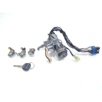 Recambio de juego bombines para kia carnival 2.9 turbodiesel cat referencia OEM IAM 47361A  