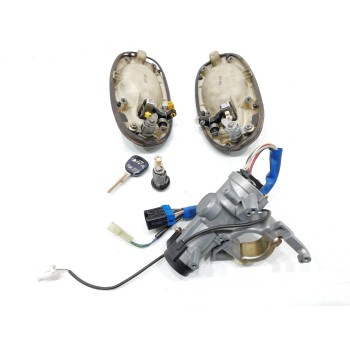 Recambio de juego bombines para kia carnival 2.9 turbodiesel cat referencia OEM IAM 47361A  