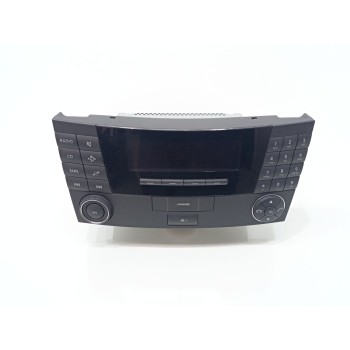SISTEMA AUDIO / RADIO CD A2118200879 