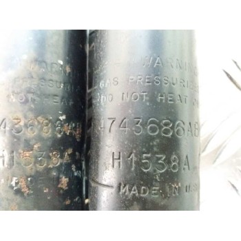 Recambio de juego amortiguadores trasero para chrysler voyager (gs) 2.5 td family referencia OEM IAM   