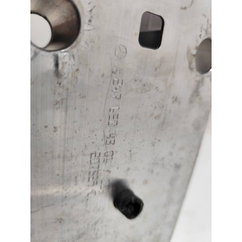 Recambio de refuerzo paragolpes delantero para mercedes-benz clase gla (bm 247) gla 200 (247.787) referencia OEM IAM A2476203301