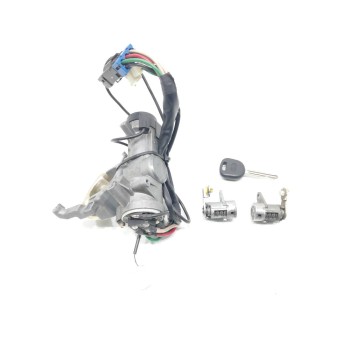 Recambio de juego bombines para kia shuma 1.5 cat referencia OEM IAM 47361A  