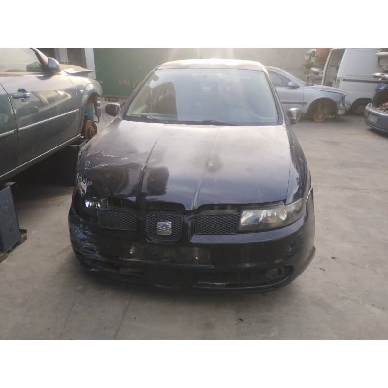 SEAT LEON (1M1)