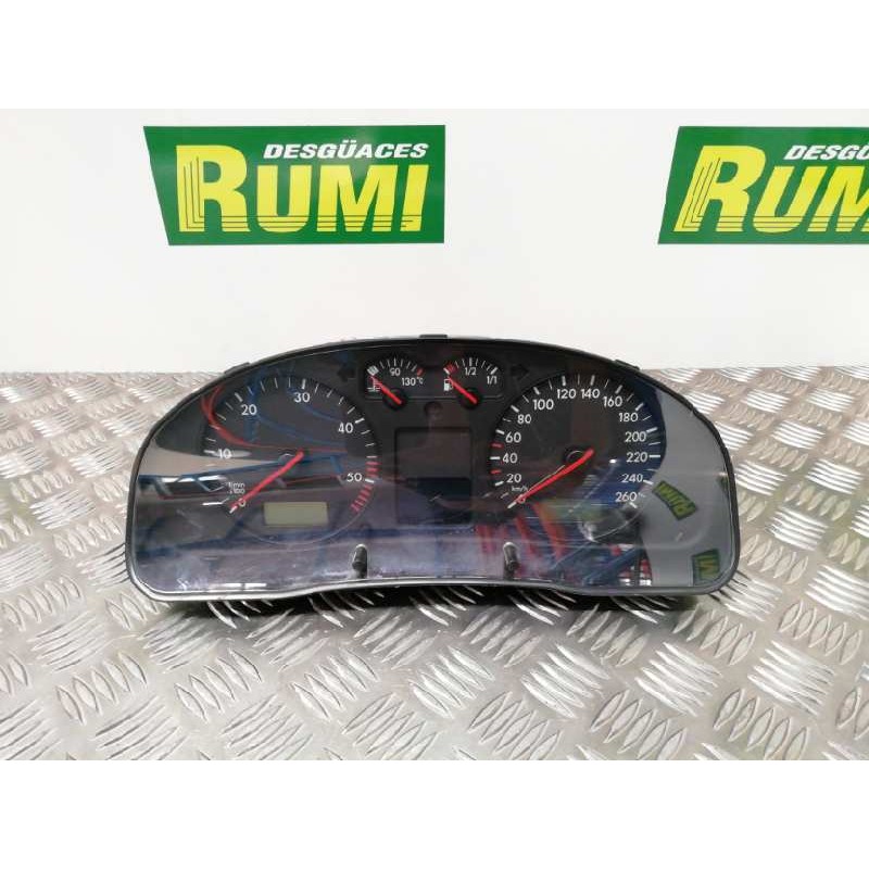 Recambio de cuadro instrumentos para volkswagen passat berlina (3b2) comfortline syncro / 4motion referencia OEM IAM 3B0920822A 