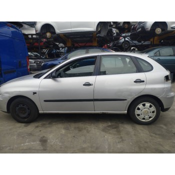seat ibiza (6l1) del año 2003