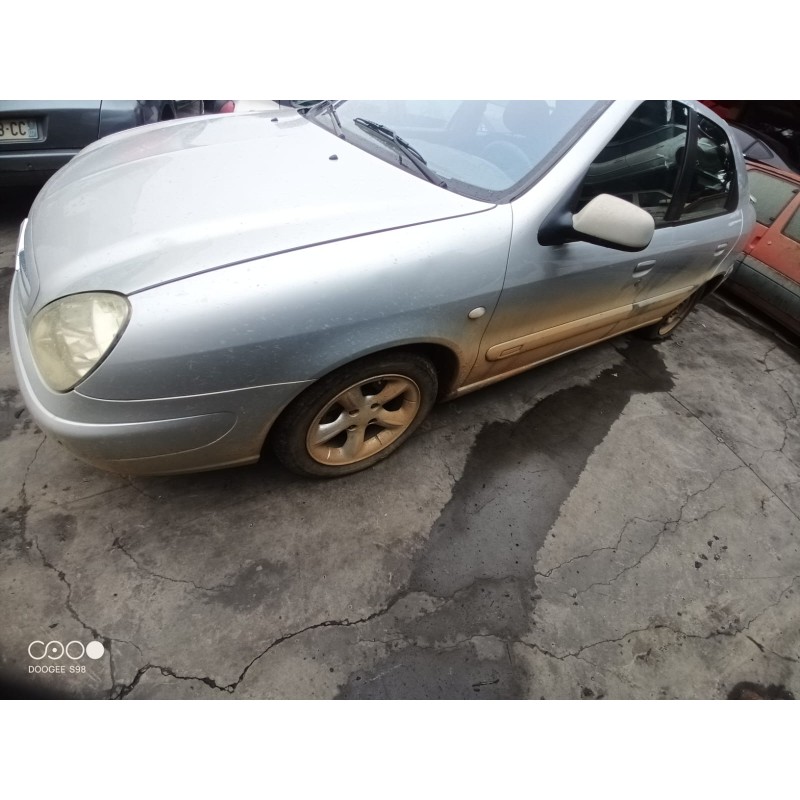citroën xsara berlina del año 2001
