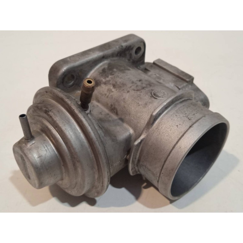 Recambio de valvula egr para bmw serie 5 berlina (e39) 2.5 turbodiesel cat referencia OEM IAM 11712248139  