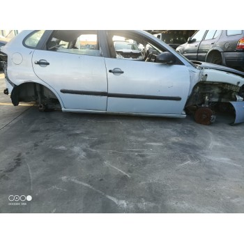 seat ibiza (6l1) del año 2004