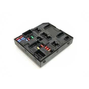 CAJA RELES / FUSIBLES 58C311F04 