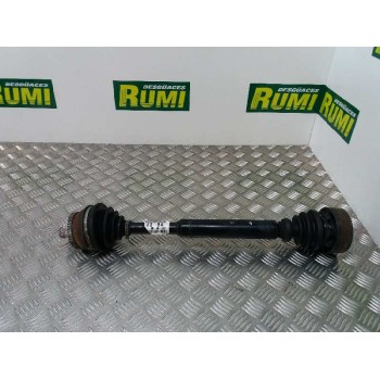 Recambio de transmision delantera derecha para volkswagen passat berlina (3b2) básico referencia OEM IAM 8D0407272BA  