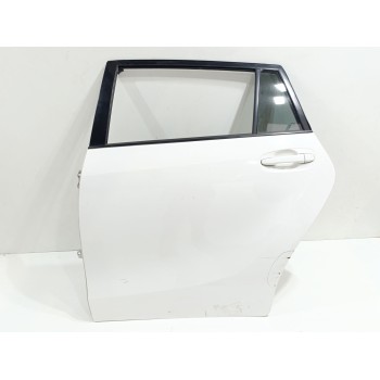 Recambio de puerta trasera izquierda para toyota verso active referencia OEM IAM   