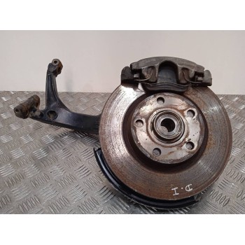 Recambio de mangueta delantera izquierda para volkswagen passat berlina (3b2) básico referencia OEM IAM 8D0407257  