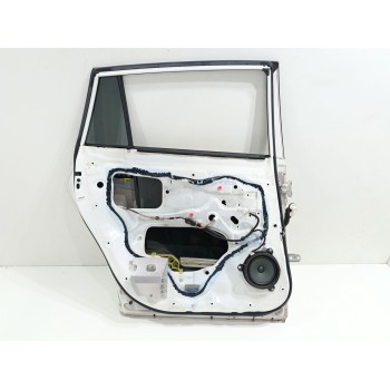 Recambio de puerta trasera izquierda para toyota verso active referencia OEM IAM   