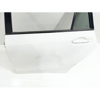 Recambio de puerta trasera izquierda para toyota verso active referencia OEM IAM   