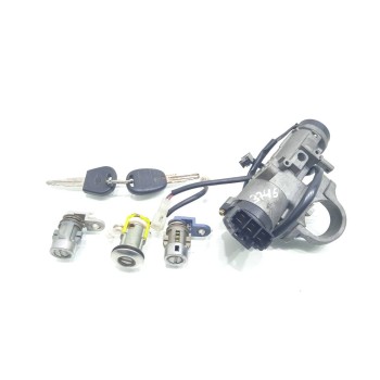 Recambio de juego bombines para daewoo tacuma 1.6 cat referencia OEM IAM 4L18E  