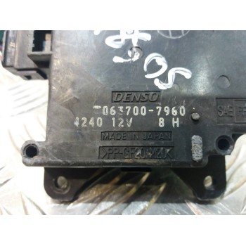 Recambio de motor apertura trampillas climatizador para toyota prius (nhw20) basis referencia OEM IAM 0637007960 4240 