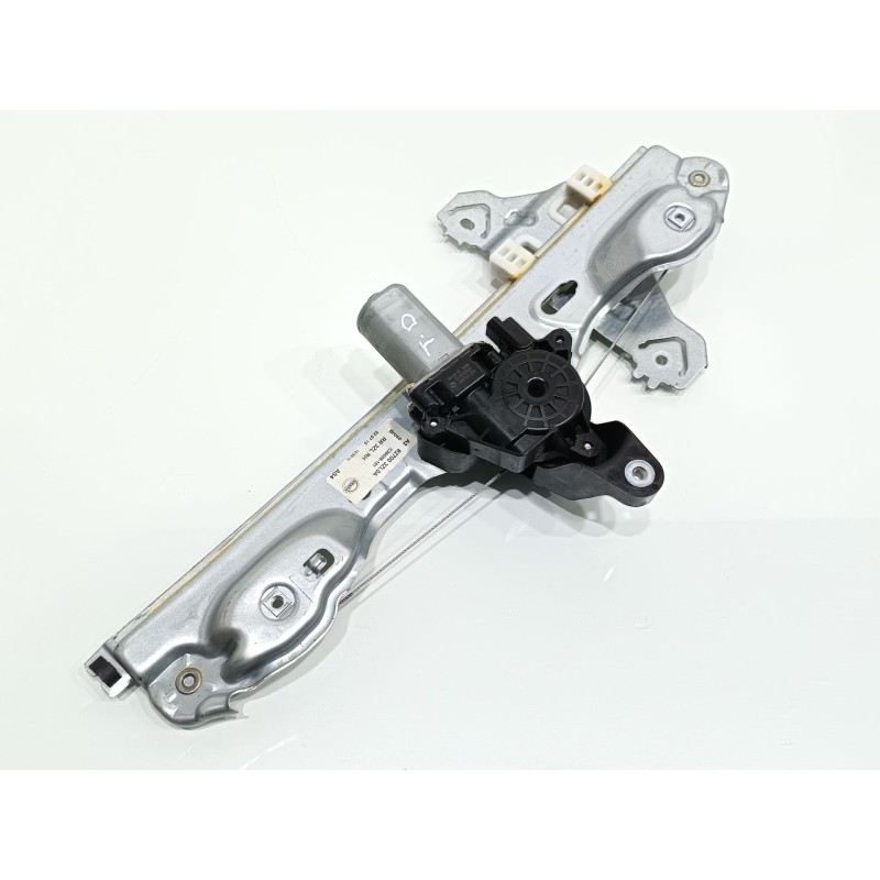 Recambio de elevalunas trasero derecho para nissan pulsar (c13) acenta referencia OEM IAM 827003ZL0A  