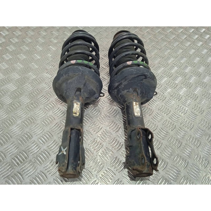 Recambio de juego amortiguadores delantero para volkswagen polo berlina (6n1) concept referencia OEM IAM 6N0413031J  