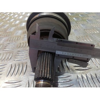 Recambio de transmision delantera derecha para renault kangoo profesional referencia OEM IAM 1697060 01209R 391001209R