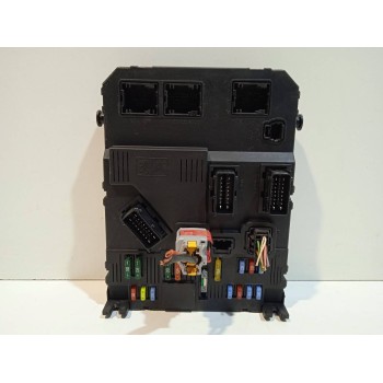 Recambio de caja reles / fusibles para citroën xsara picasso 1.6 hdi 110 exclusive referencia OEM IAM 9653667580  