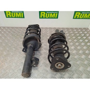 Recambio de juego amortiguadores delantero para ford focus berlina (cap) sport referencia OEM IAM 334840 334841 