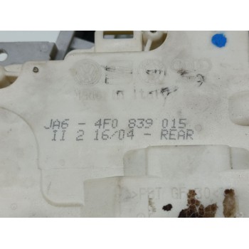 Recambio de cerradura puerta trasera izquierda para audi a6 berlina (4f2) 2.4 referencia OEM IAM 4F0839015  