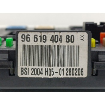 Recambio de caja reles / fusibles para citroën c4 berlina collection referencia OEM IAM 9661940480  