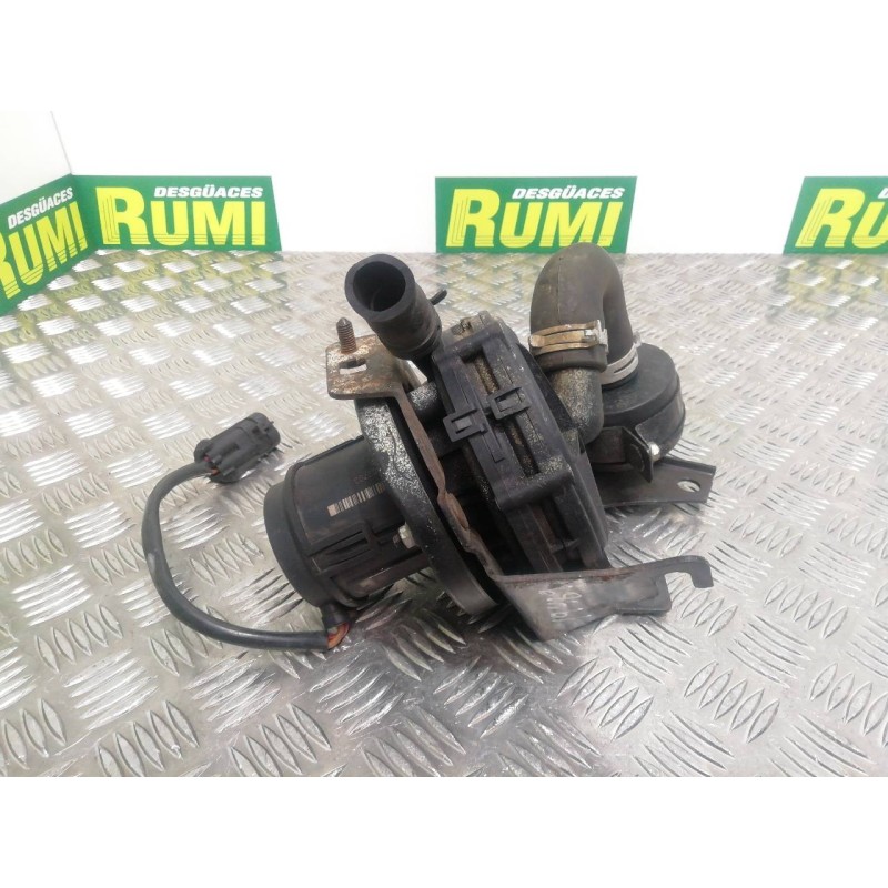 Recambio de bomba aire secundaria para opel astra f berlina gl referencia OEM IAM 90470029  