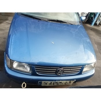 volkswagen polo berlina (6n1) del año 1998