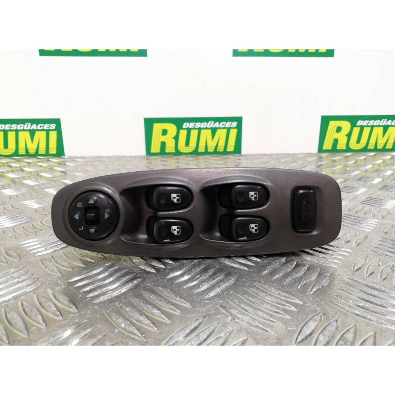 Recambio de mando elevalunas delantero izquierdo para hyundai accent (lc) crdi gl referencia OEM IAM   