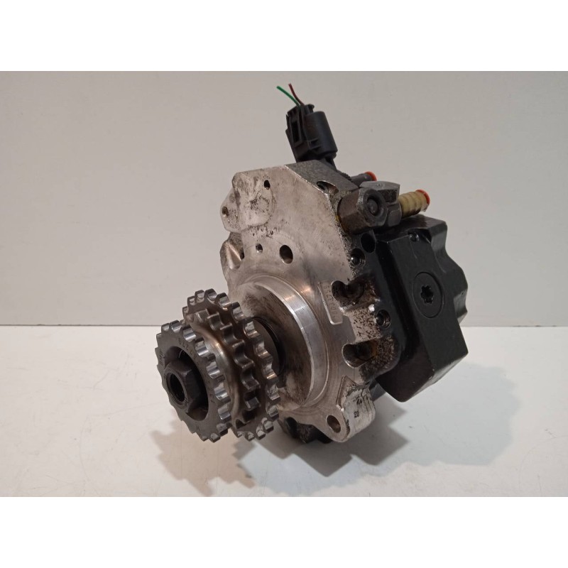 Recambio de bomba inyeccion para bmw serie 3 berlina (e46) 320d referencia OEM IAM 7788670  